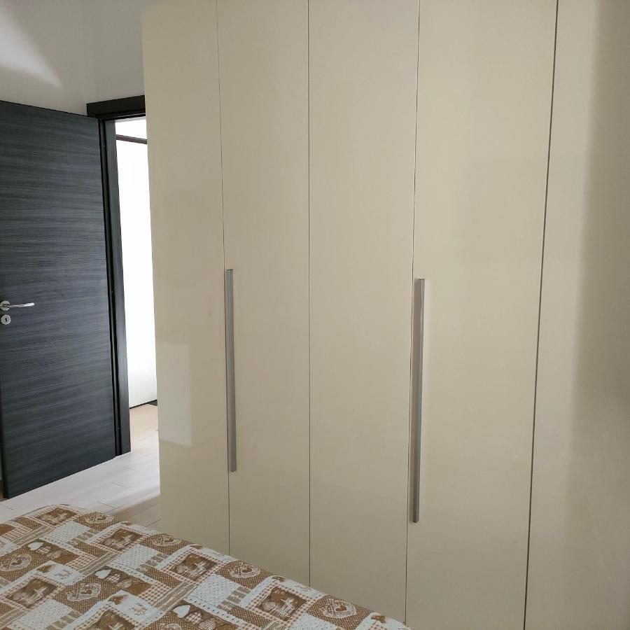 Vghouse Apartment Catania Bagian luar foto