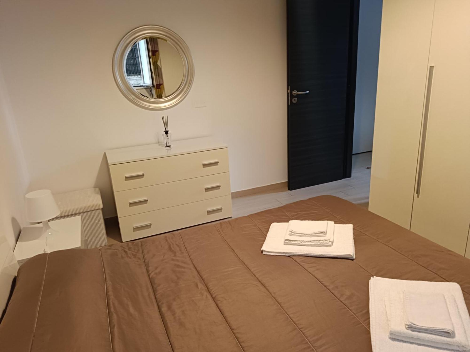 Vghouse Apartment Catania Bagian luar foto